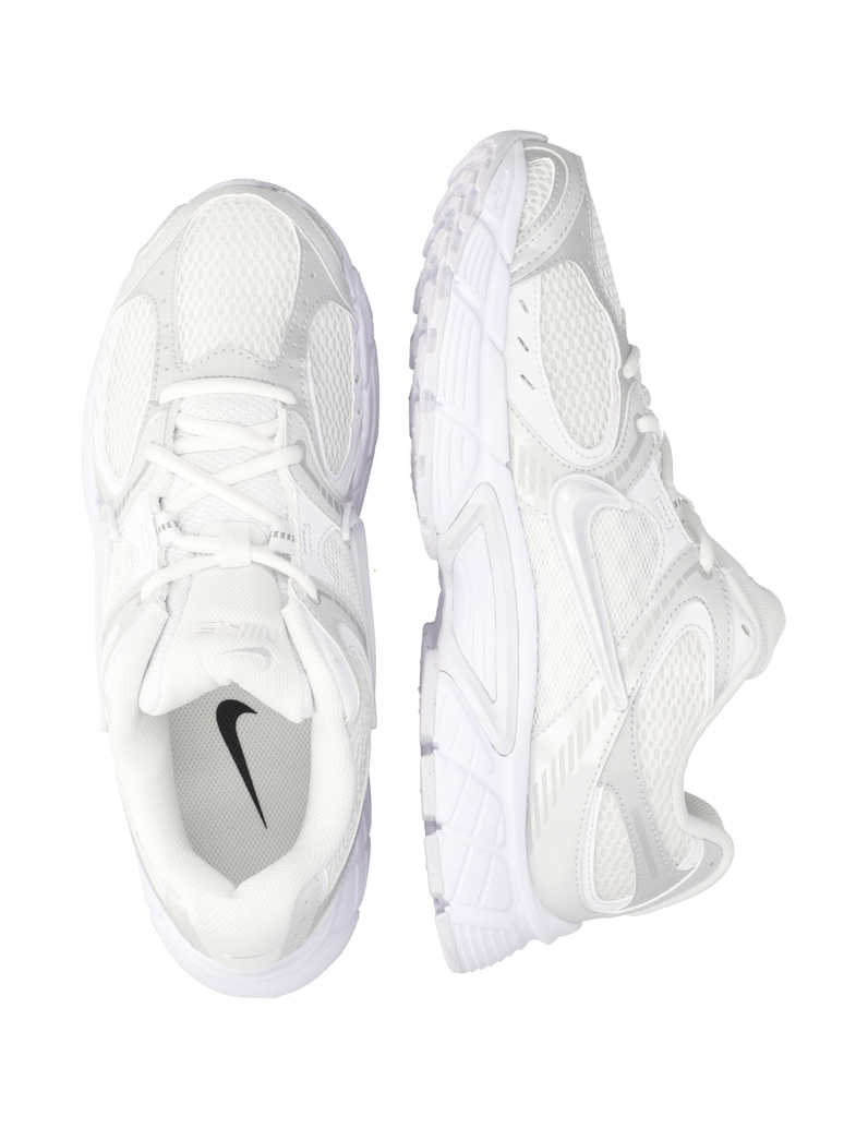 Nike-NIKE-V5-RNR-grau