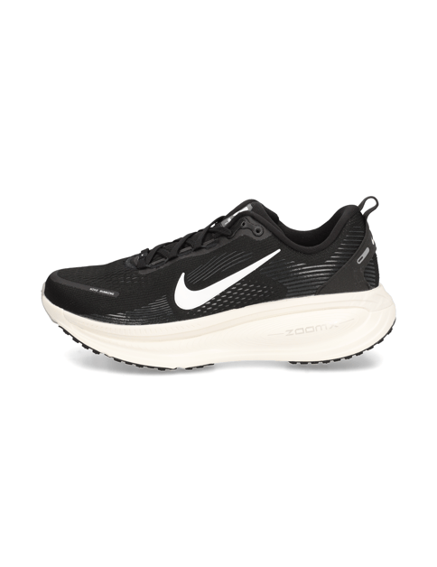 NIKE VOMERO 18