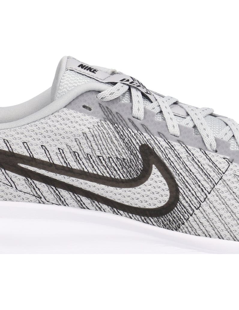 Nike-Nike-Run-Defy-schwarz