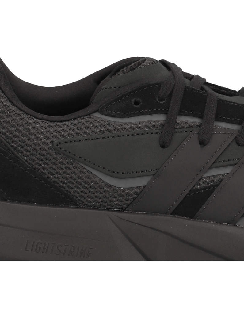 Adidas-LIGHTBLAZE-schwarz