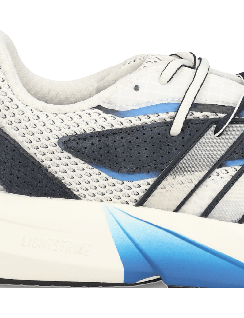 Adidas-LIGHTBLAZE-schwarz