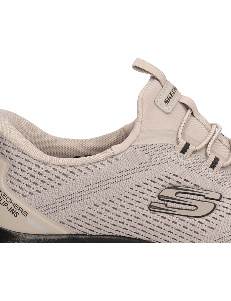 Skechers-SUMMITS-schwarz