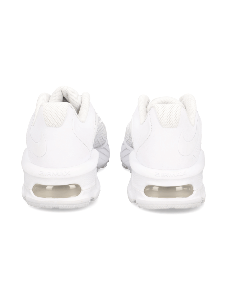 Nike-AIR-MAX-FIRE-NEW-schwarz