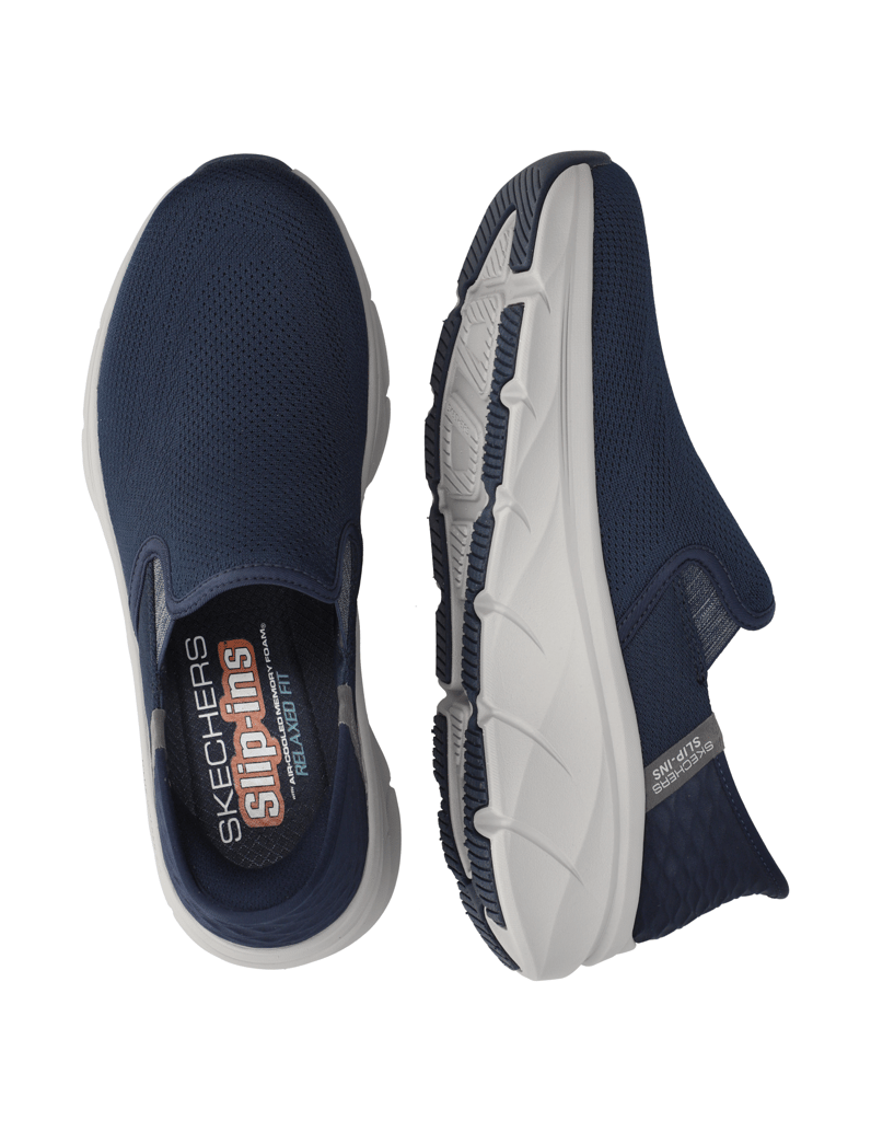 Skechers-SLIP-INS-D'LUX-WALKER-2.0-blau