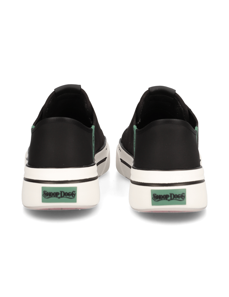 Skechers-SNOOP-ONE---LOW-DOGG-CANVAS-weiss