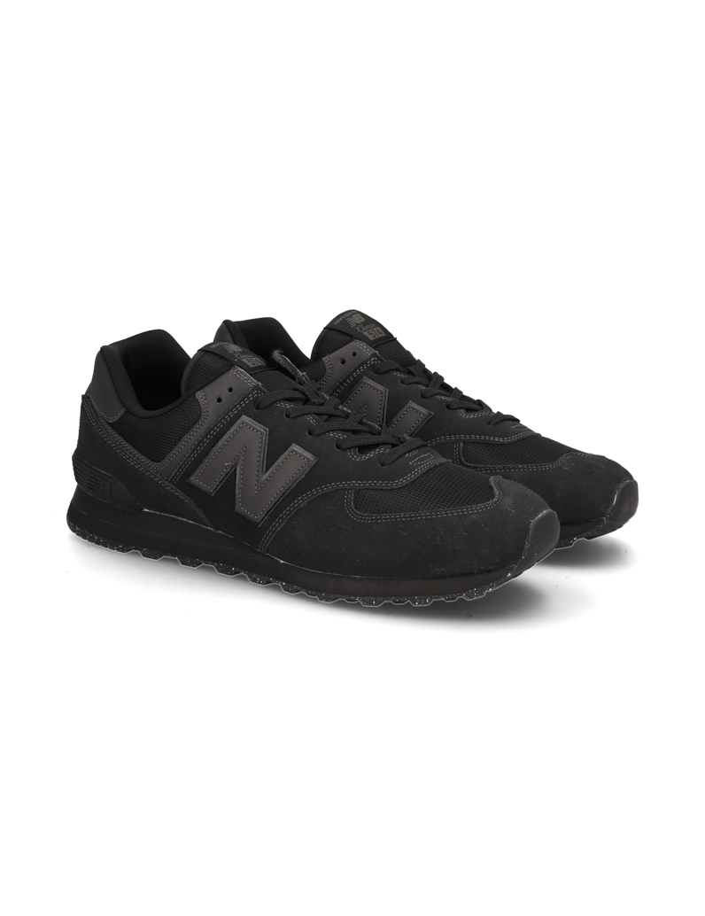 New-Balance-ML574EVE-schwarz
