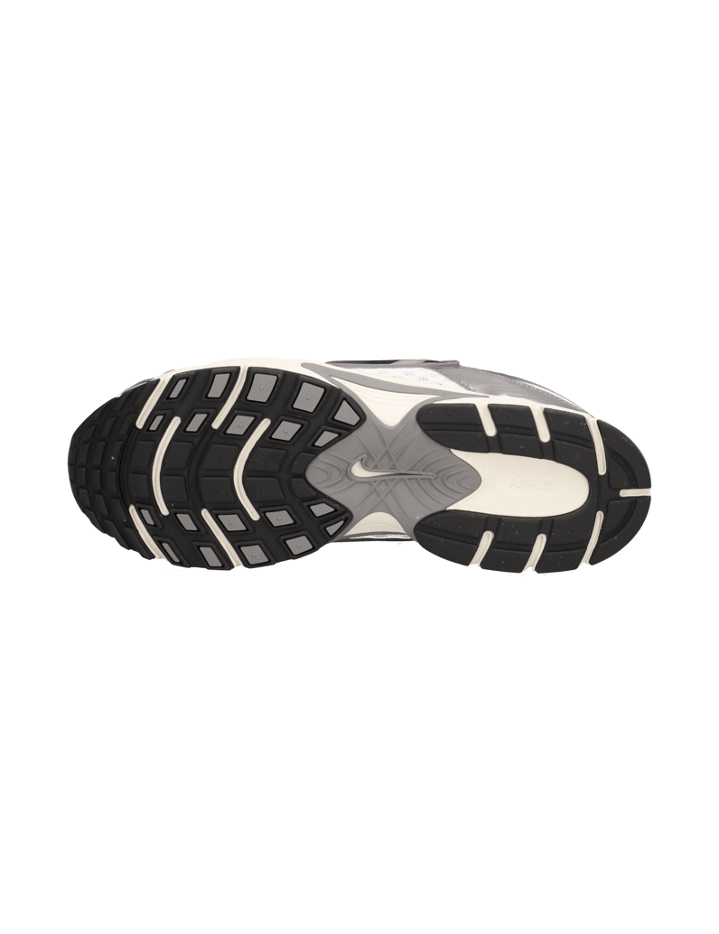 Nike-Nike-V5-RNR-schwarz
