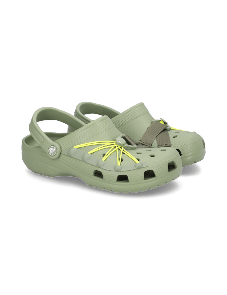 Crocs-CLASSIC-LOCKDOWN-CLOG-beige