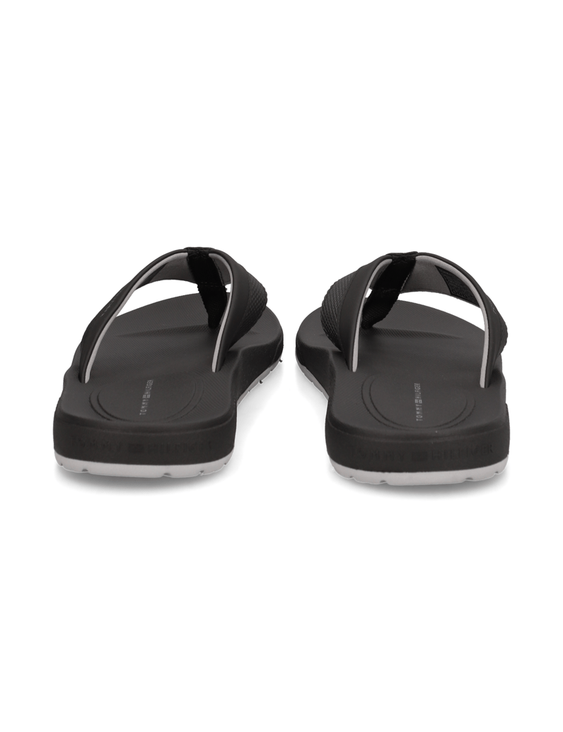 Tommy-Hilfiger-MOLDED-HILFIGER-BEACH-SANDAL-schwarz