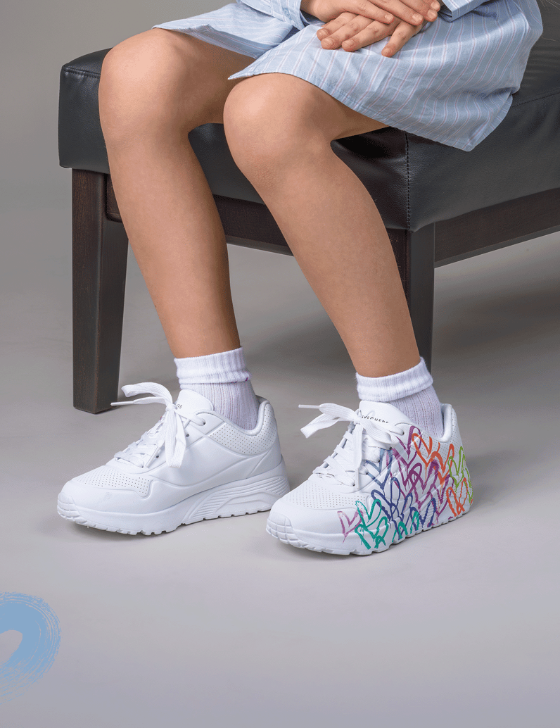 Skechers-UNO-LITE---METALLIC-JOY-weiss