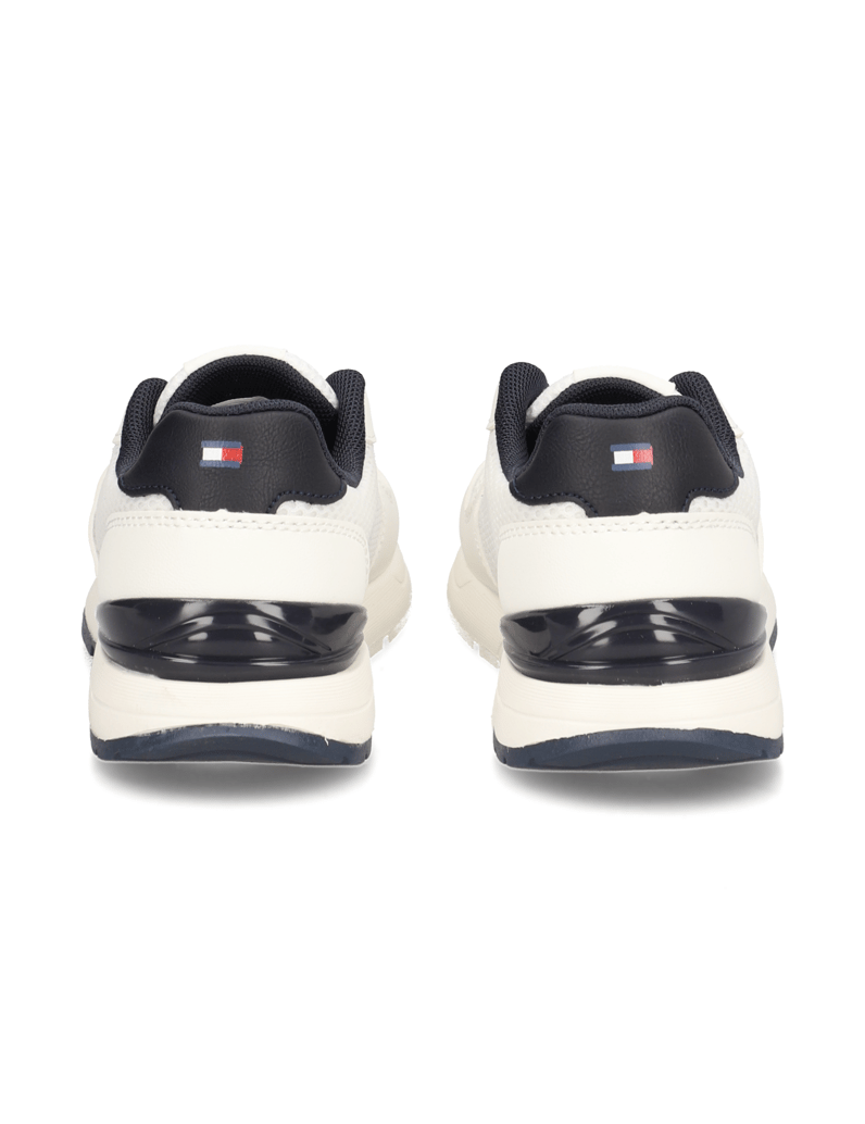 Tommy-Hilfiger-JAN-weiss