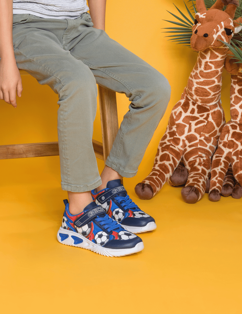 GEOX--J-ASSISTER-BOY-B-blau