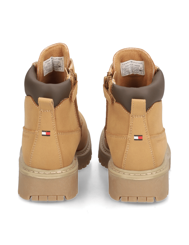 Tommy-Hilfiger-BERTRAM-cognac