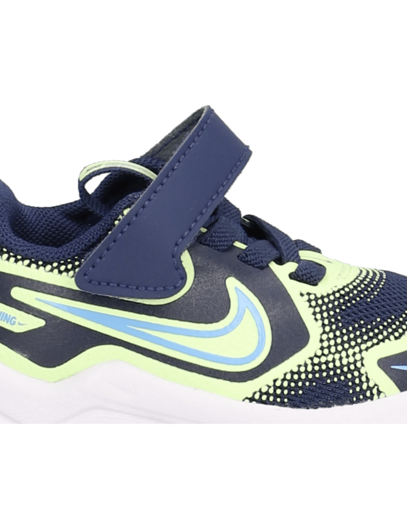 Nike-Nike-Mystic-Fly-blau
