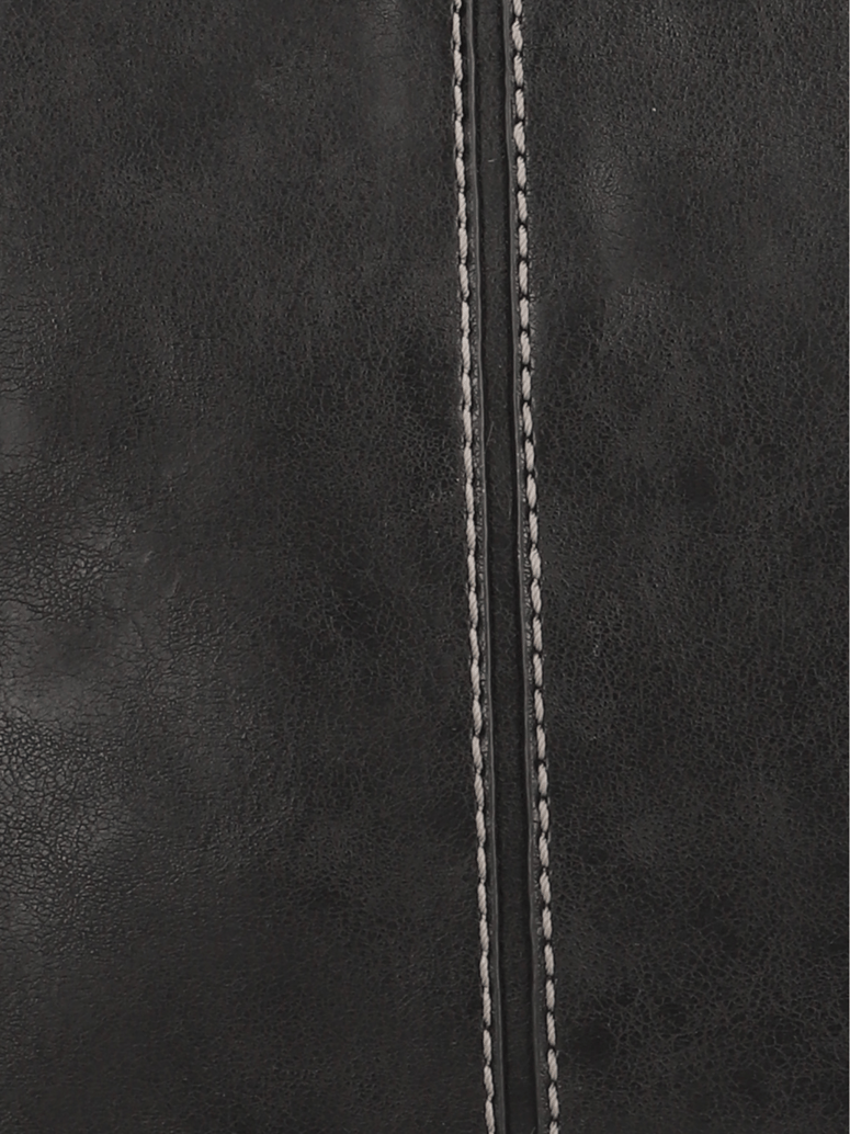 Lazzarini-Crossover-schwarz