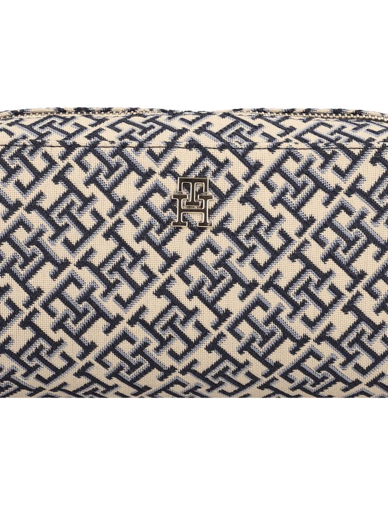 Tommy-Hilfiger-TH-GRACE-CAMERA-BAG-JACQUARD-blau