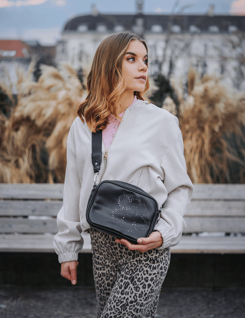 OMG!-Hobo-Bag-schwarz