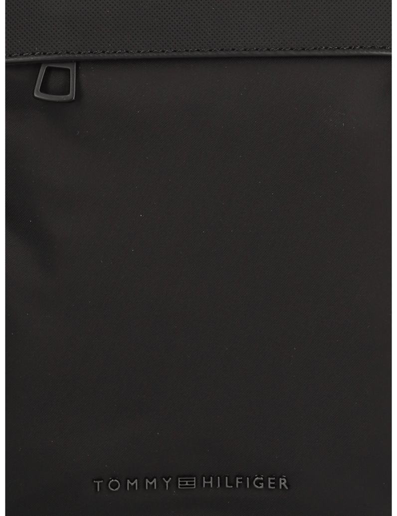 Tommy-Hilfiger-TH-REPREVE-MINI-REPORTER-schwarz