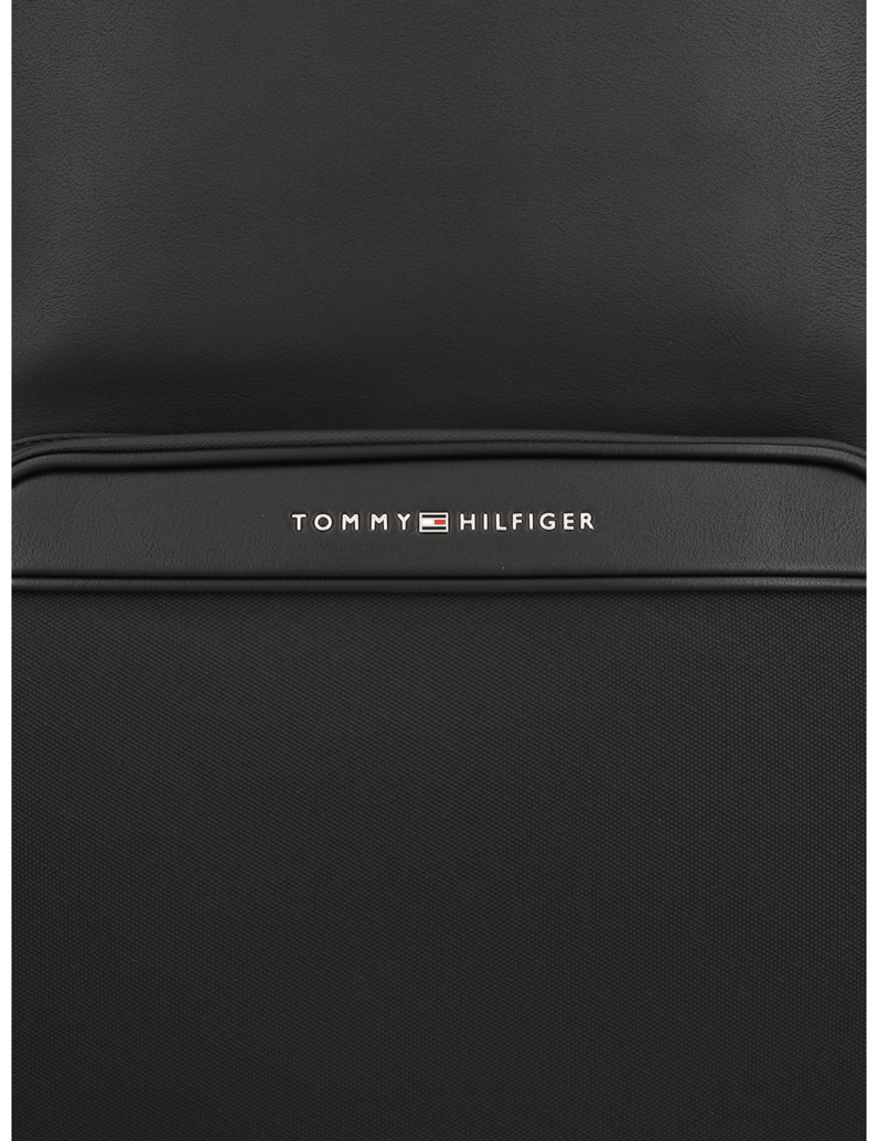 Tommy-Hilfiger-TH-FOUNDATION-BACKPACK-schwarz