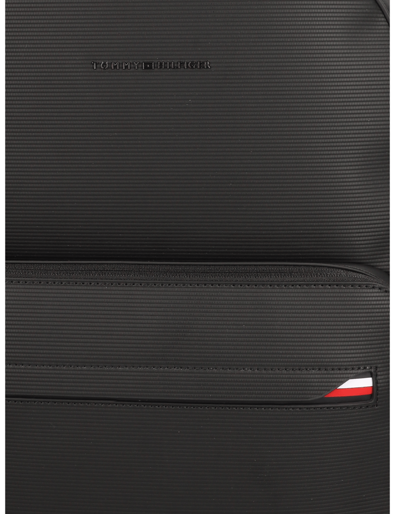 Tommy-Hilfiger-TH-CORP-BACKPACK-schwarz