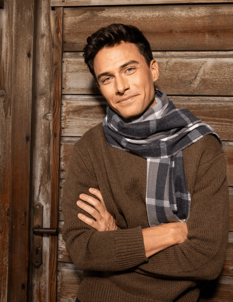 Pat-Calvin-HERREN-SCHAL-schwarz