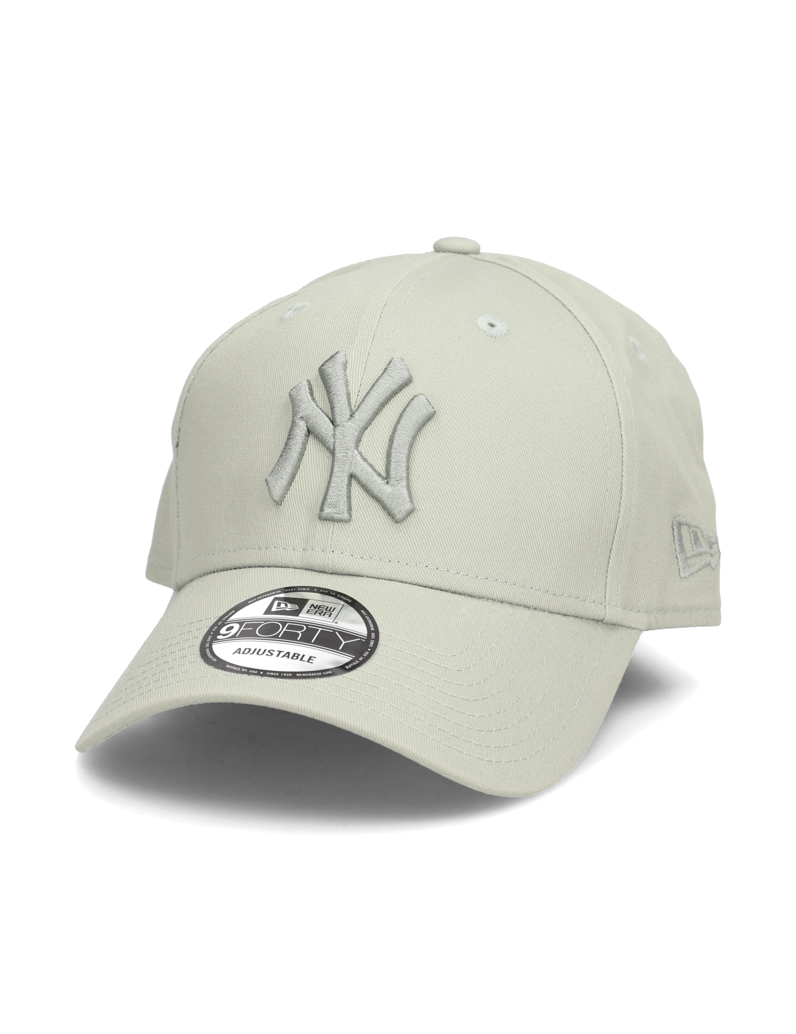 NEW-ERA-LEAGUE-ESSENTIAL-9FORTY-NY-YANKEES-schwarz