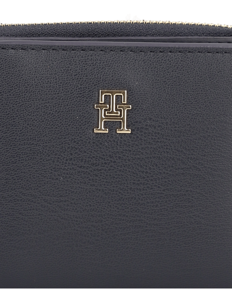 Tommy-Hilfiger-TH-ICON-MED-ZA-FLAP-blau