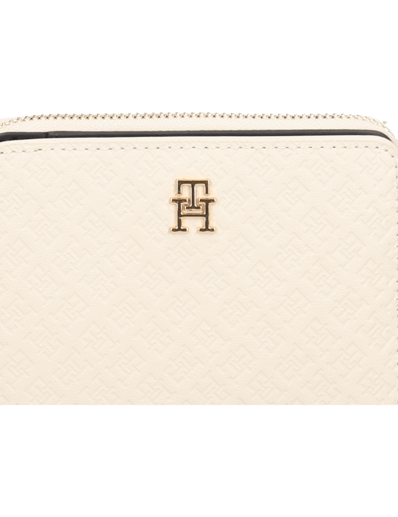Tommy-Hilfiger-TH-ICON-MED-ZA-W/FLAP-MONO-weiss