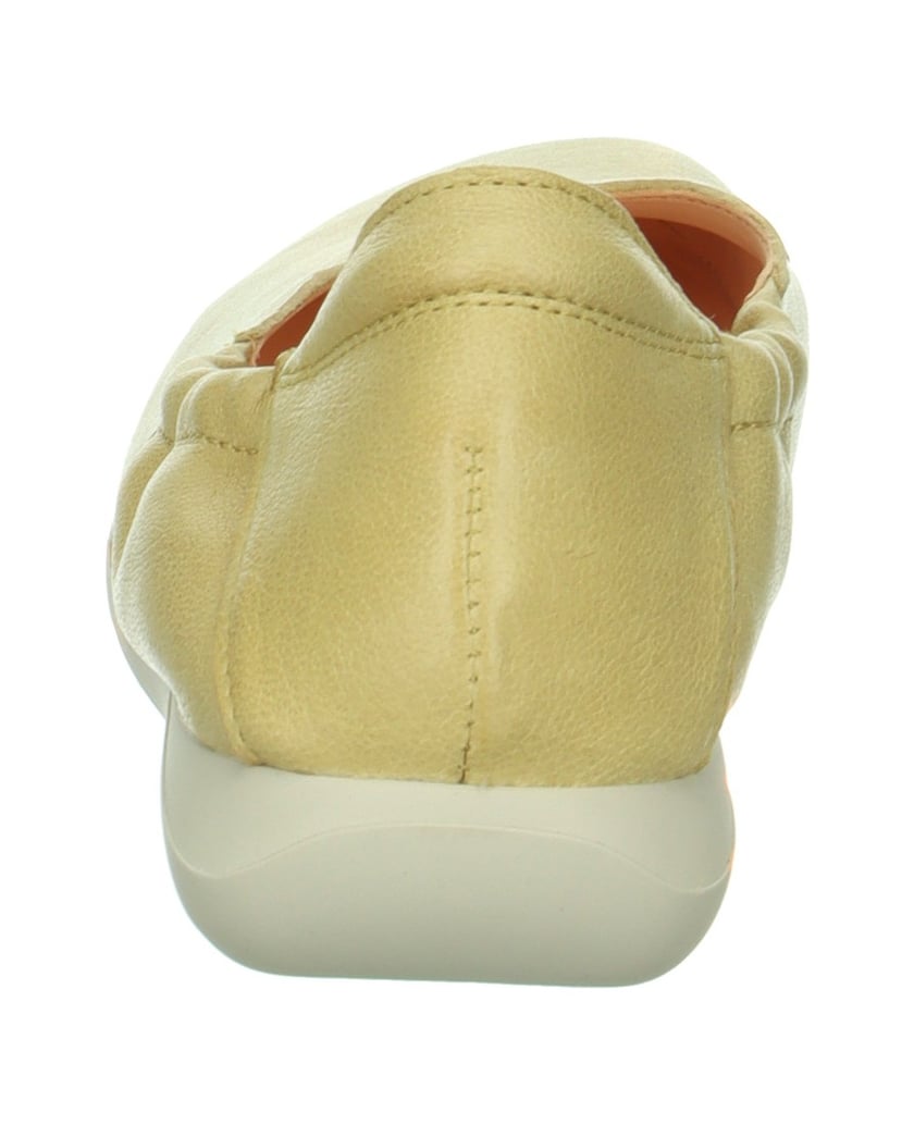 Think-Ballerina-OPUA-rosa