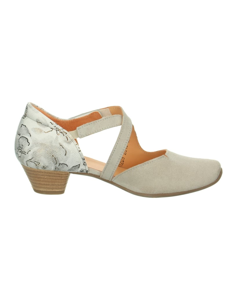 Think-Pumps-AIDA-schwarz