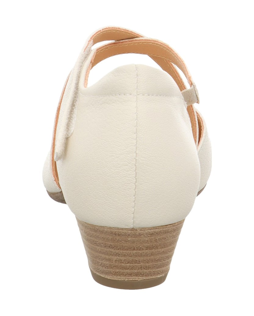 Think-Pumps-AIDA-schwarz