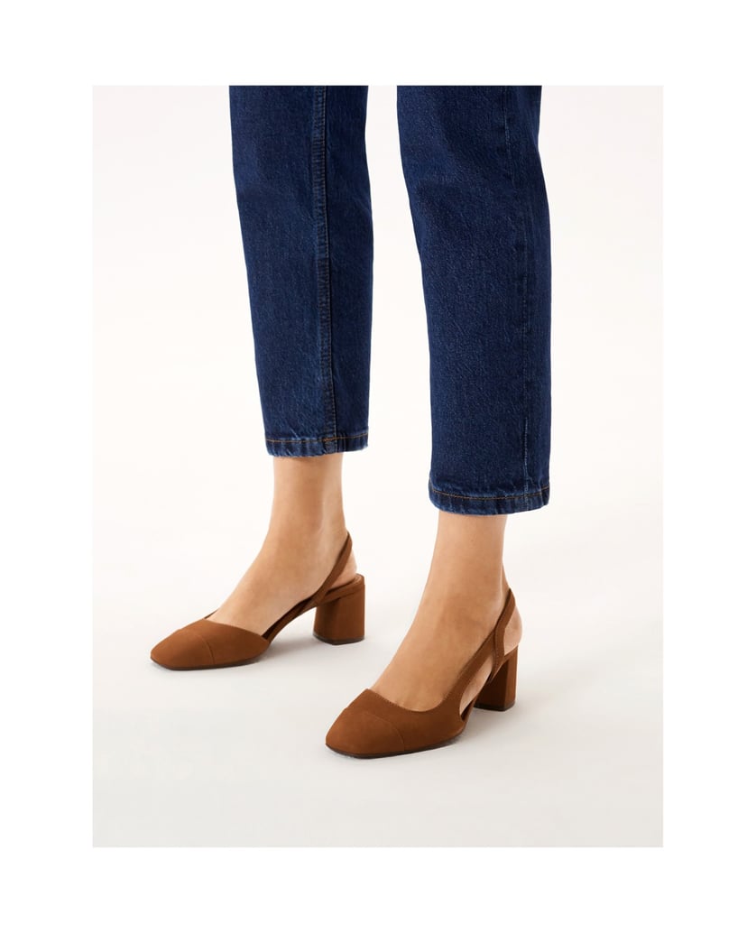 Kazar-Ausgeschnittene-Pumps-aus-Nubuk-mit-klobigem-Absatz-braun