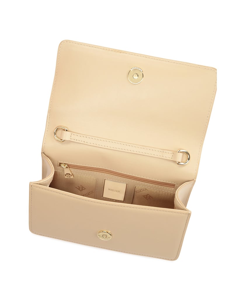 Kazar-Rechteckige-Ledertasche-an-einer-goldenen-Kette-beige