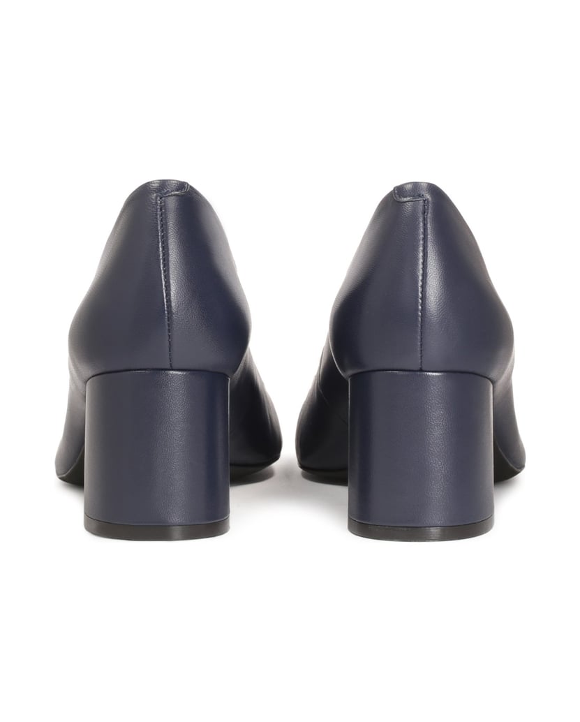 Kazar-Marineblaue-Lederpumps-mit-Metallverzierungen-dunkelblau