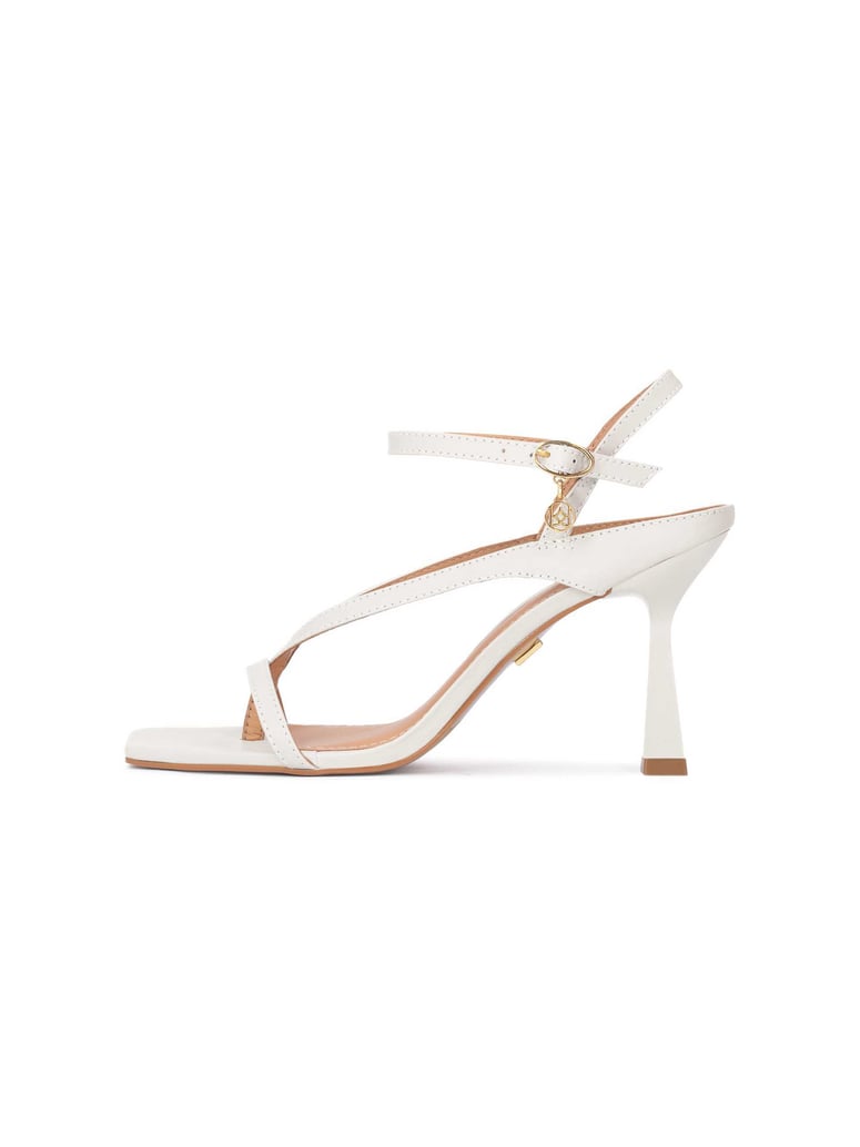 Kazar-Japanische-Ledersandalen-mit-spitz-zulau