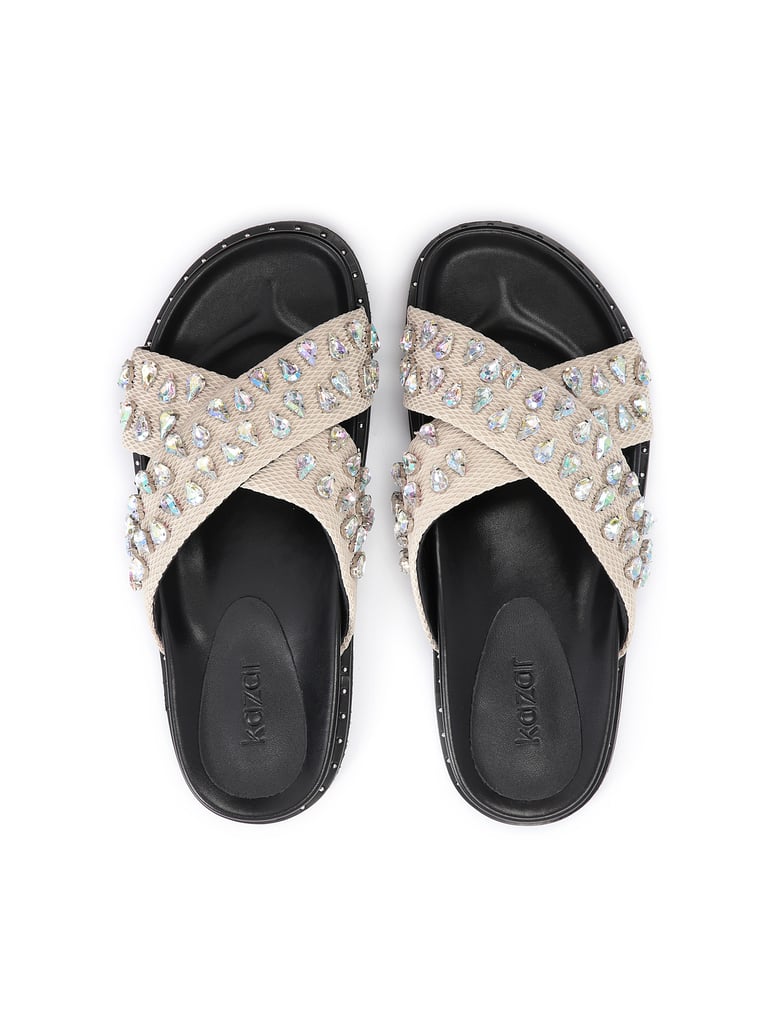 Kazar-Beige-Pantoletten-auf-flacher-Profilsohl