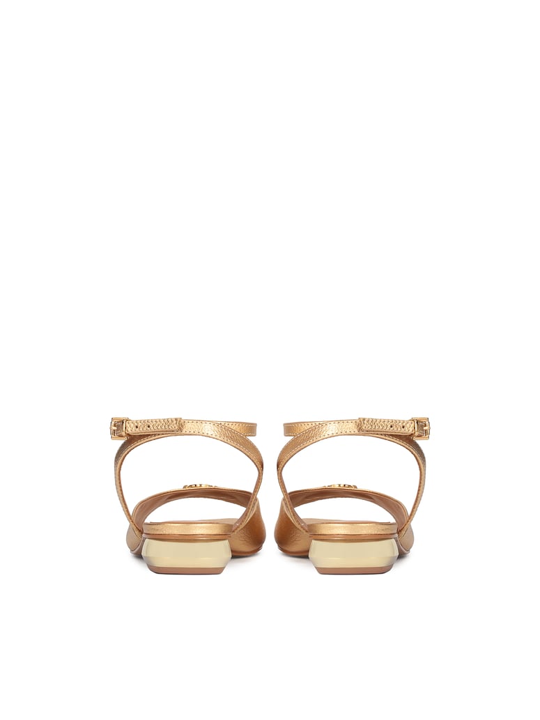 Kazar-Elegante-goldene-Sandalen-mit-niedrigem