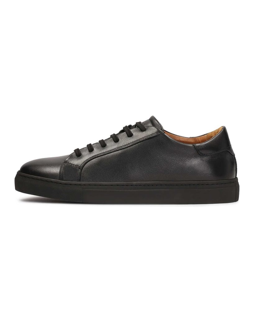 Kazar-Schwarze-Leder-Sneakers-im-Minimal-Stil-schwarz