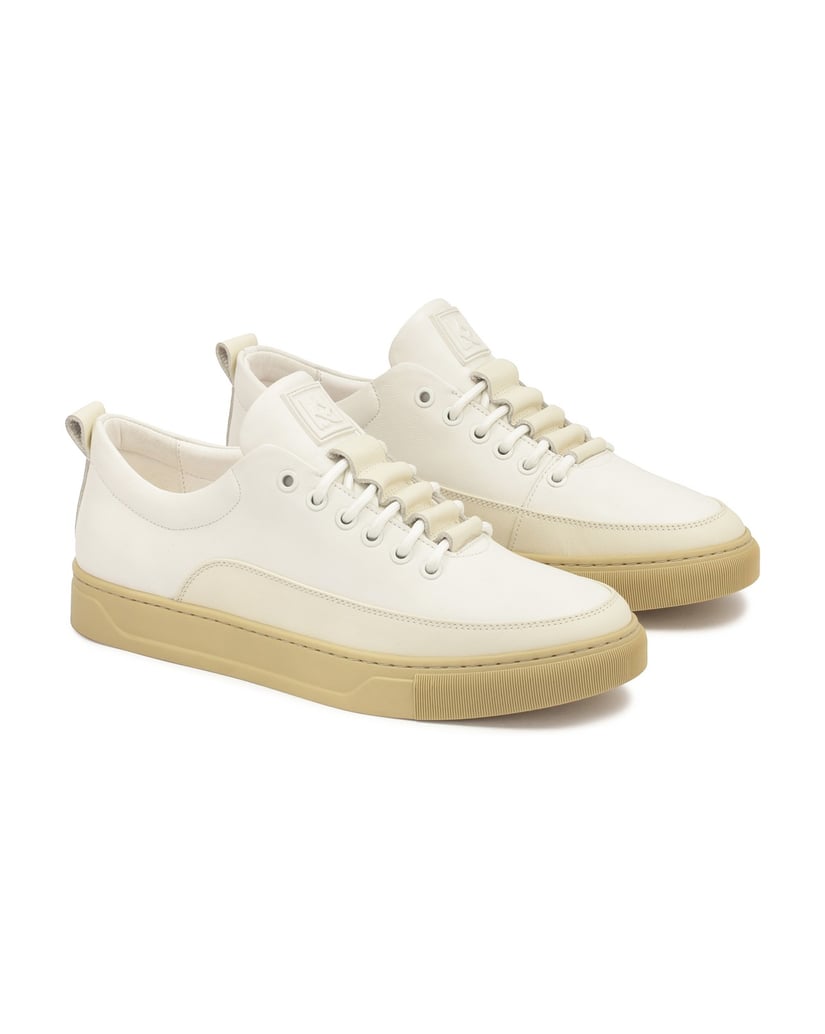 Kazar-Weiße-Leder-Sneakers-mit-beiger-Sohle-weiss