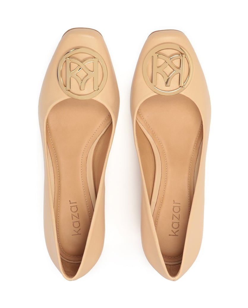 Kazar-Beigefarbene-Pumps-mit-breitem-Absatz-beige
