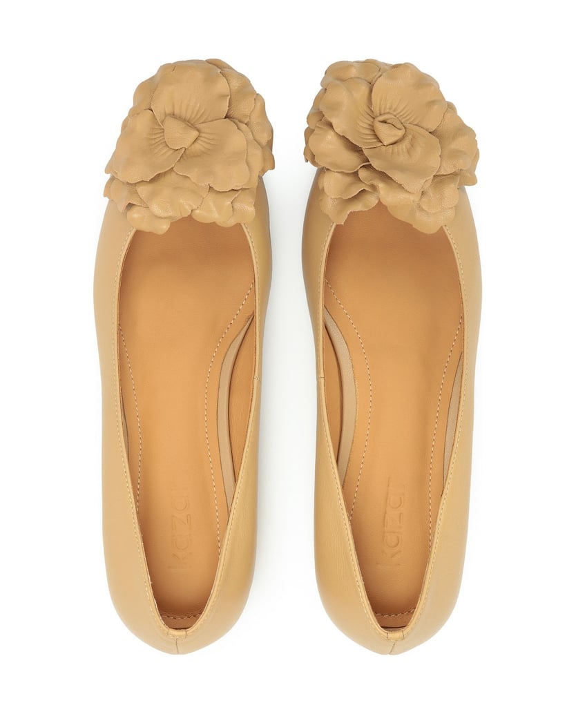 Kazar-Flache-Ballerinas-in-Beige-mit-Blume-beige