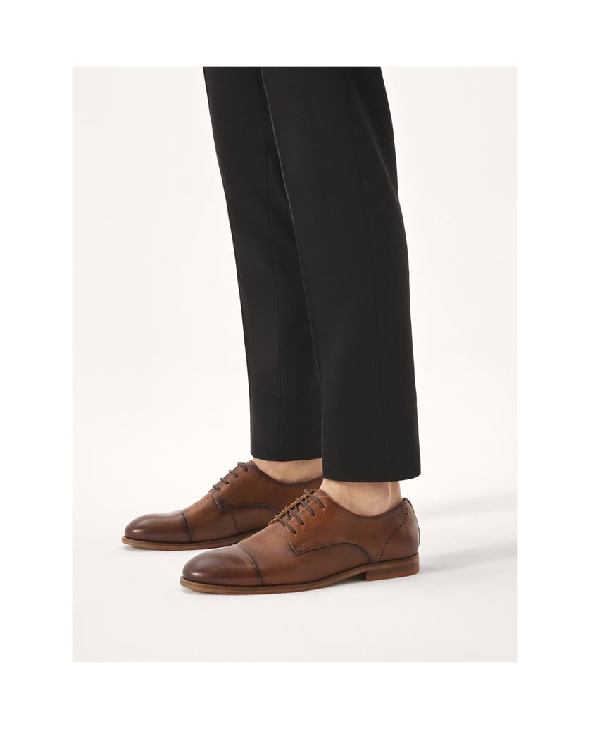Kazar-Lederschuhe-mit-Rosettenverzierung-an-der-Ferse-braun