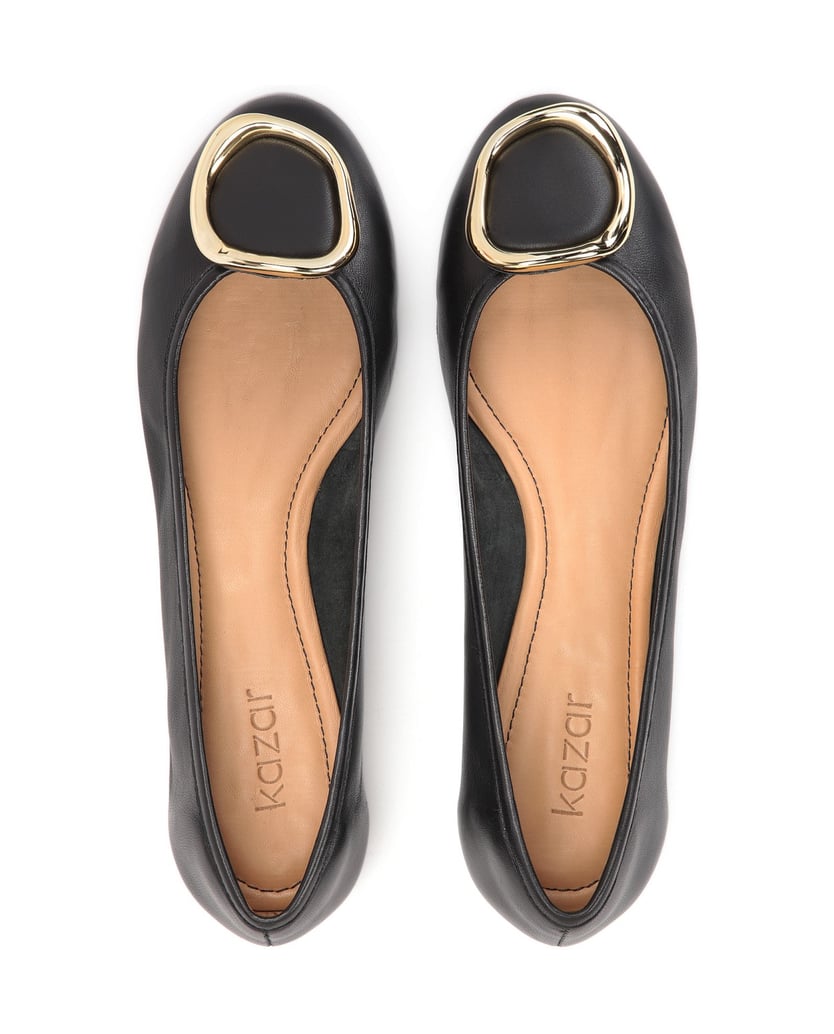 Kazar-Schwarze-Lederballerinas-mit-großer-Metallverzierung-schwarz