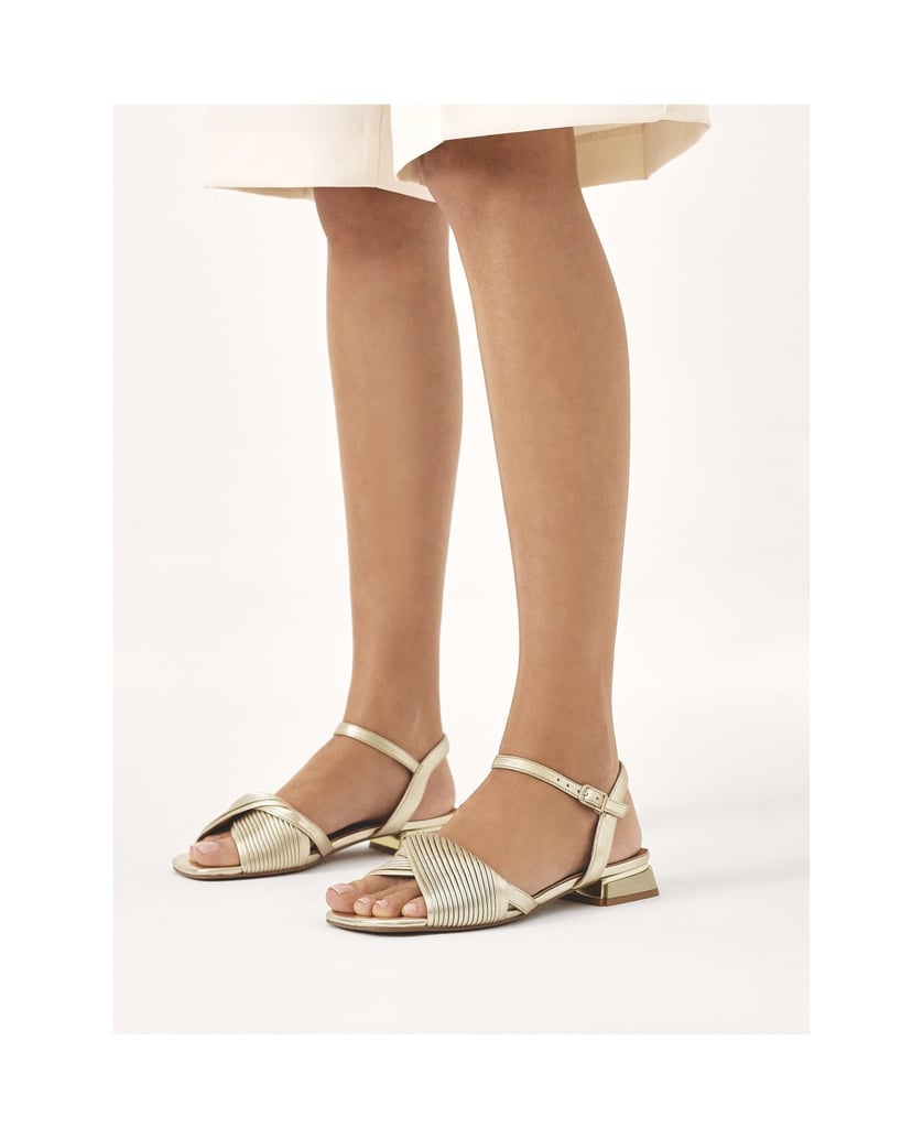 Kazar-Goldfarbene-Sandalen-mit-flachen-Absätzen-gold