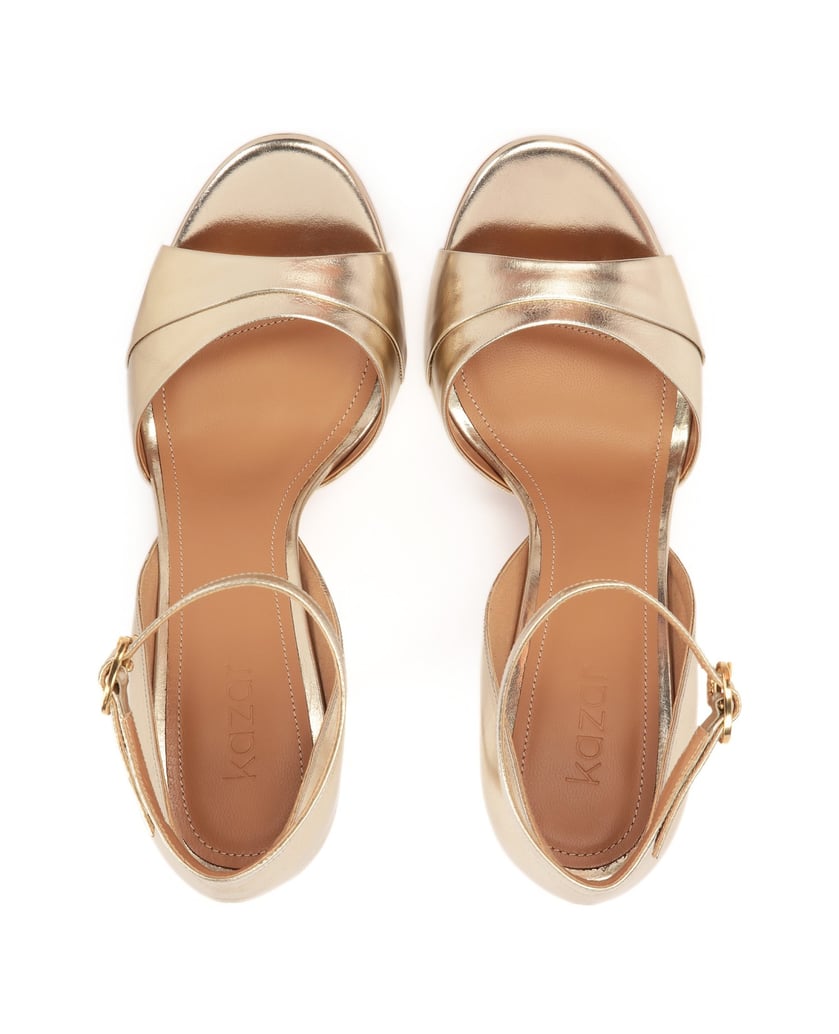 Kazar-Goldene-Sandalen-mit-integriertem-Absatz-gold