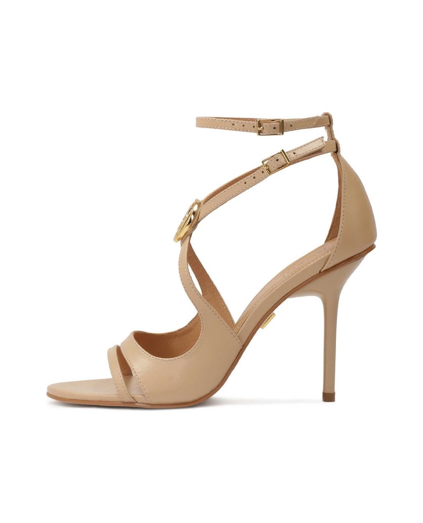 Kazar-Elegante-Sandaletten-mit-kreuzweise-verlaufenden-Riemen-und-KAZAR-Monogramm-beige