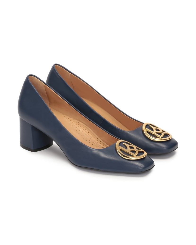 Kazar-Marineblaue-Lederpumps-mit-Monogramm