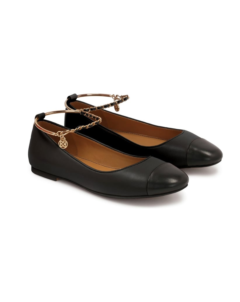 Kazar-Schwarze-Ballerinas-mit-einem-Metallarmb