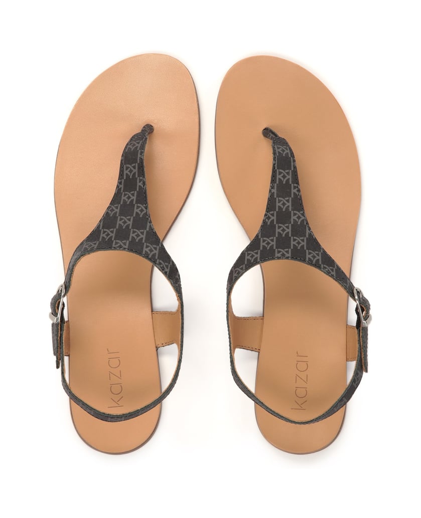 Kazar-Flache-Sandalen-mit-KAZAR-Monogrammen-schwarz