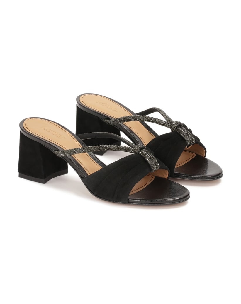 Kazar-Elegante-Wildlederpantoletten-mit-glänzenden-Akzenten-schwarz